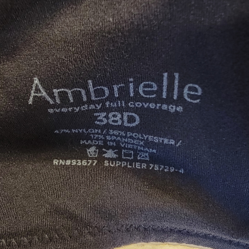 Ambrielle Everyday Full Coverage Bra Size‎ 38D - Picture 4 of 7